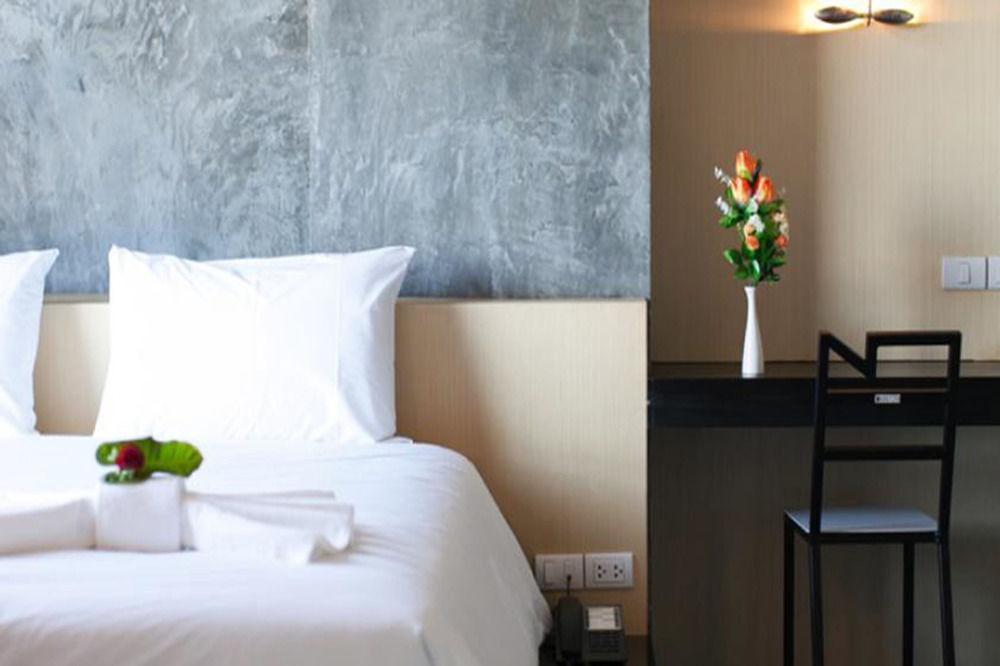 B2 South Pattaya Premier Hotel מראה חיצוני תמונה