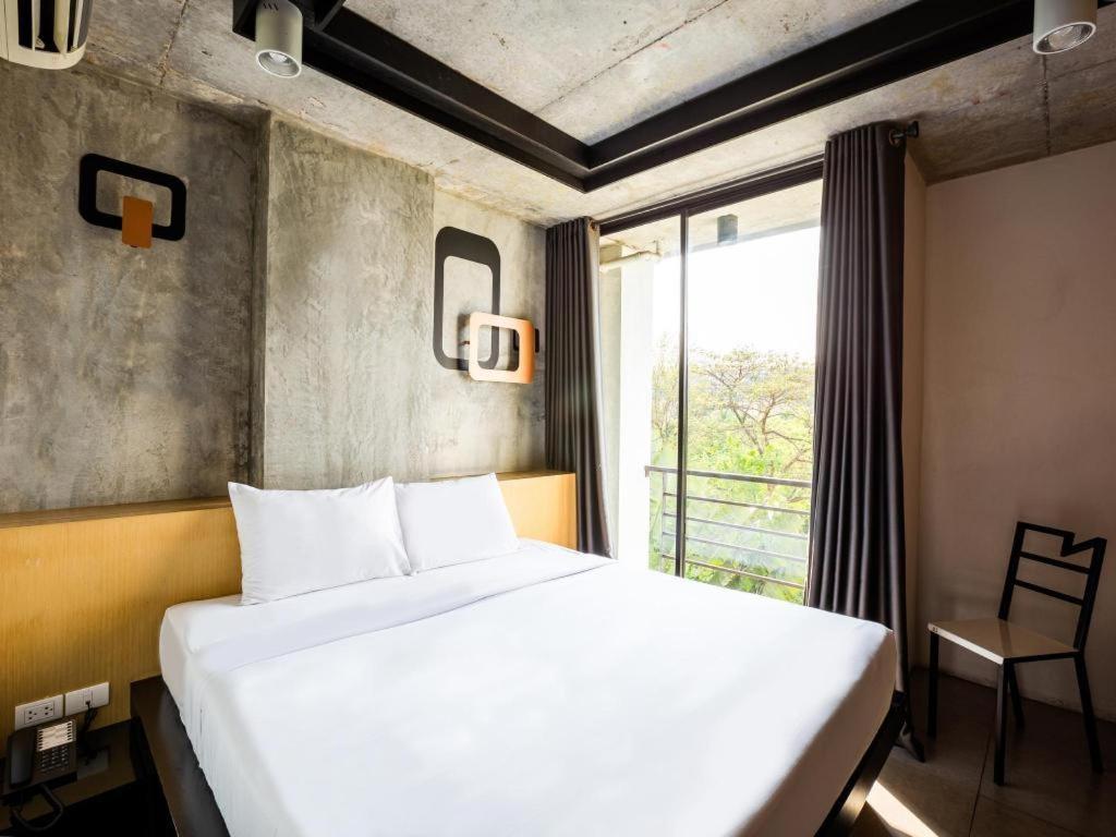 B2 South Pattaya Premier Hotel מראה חיצוני תמונה