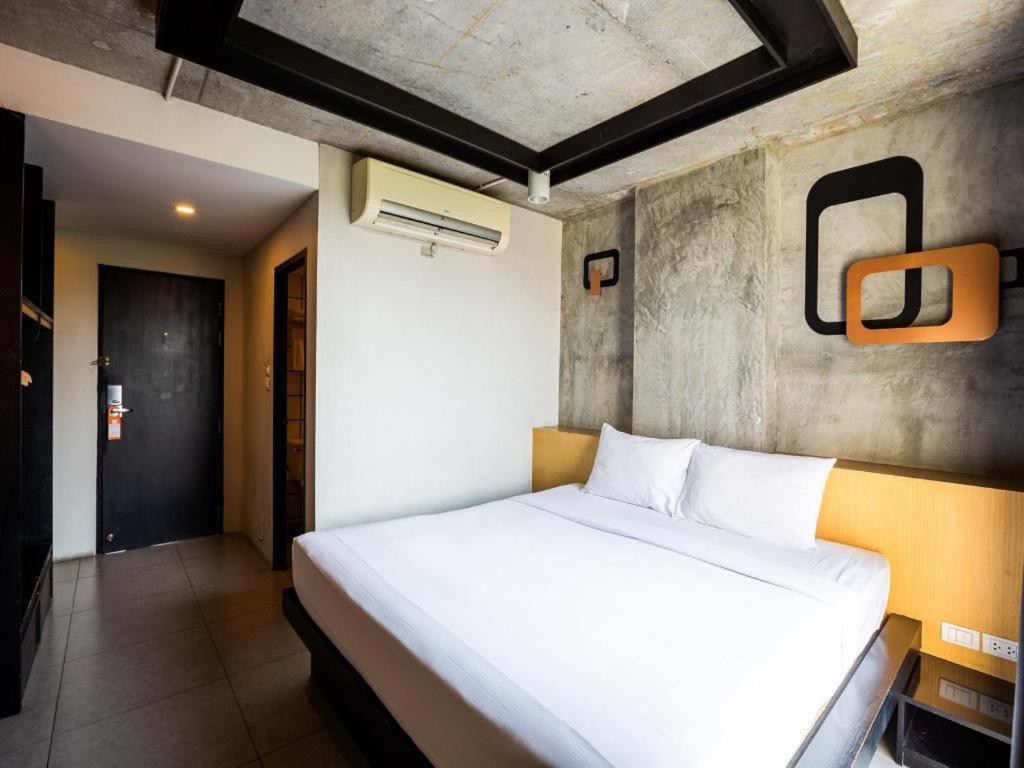 B2 South Pattaya Premier Hotel מראה חיצוני תמונה